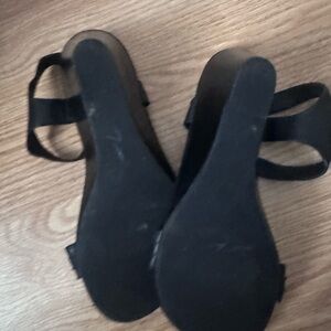 Women's Black Sandals